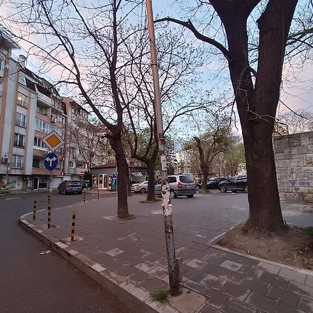 Sunny 2-Bedroom Maisonette Varna & Parking Ngoại thất bức ảnh