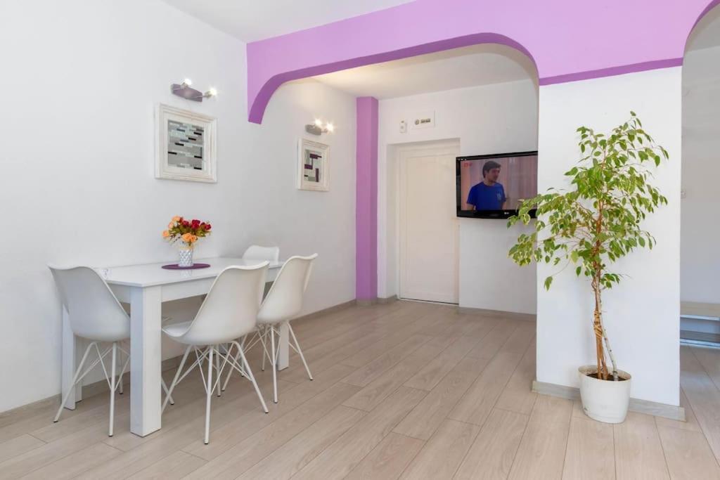 Sunny 2-Bedroom Maisonette Varna & Parking Ngoại thất bức ảnh