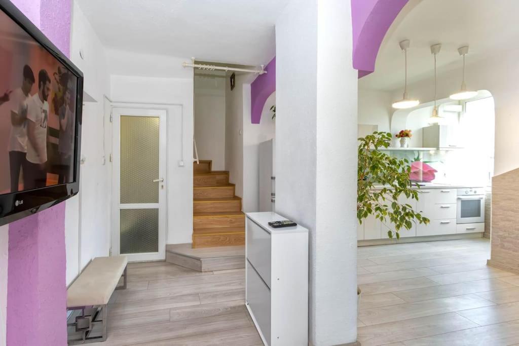 Sunny 2-Bedroom Maisonette Varna & Parking Ngoại thất bức ảnh